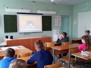 Информационный урок и игровая программа для школьников к Пушкинскому дню России